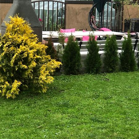 Pokoje Goscinne U Znajomej Ujście-Darłowskie Exterior foto