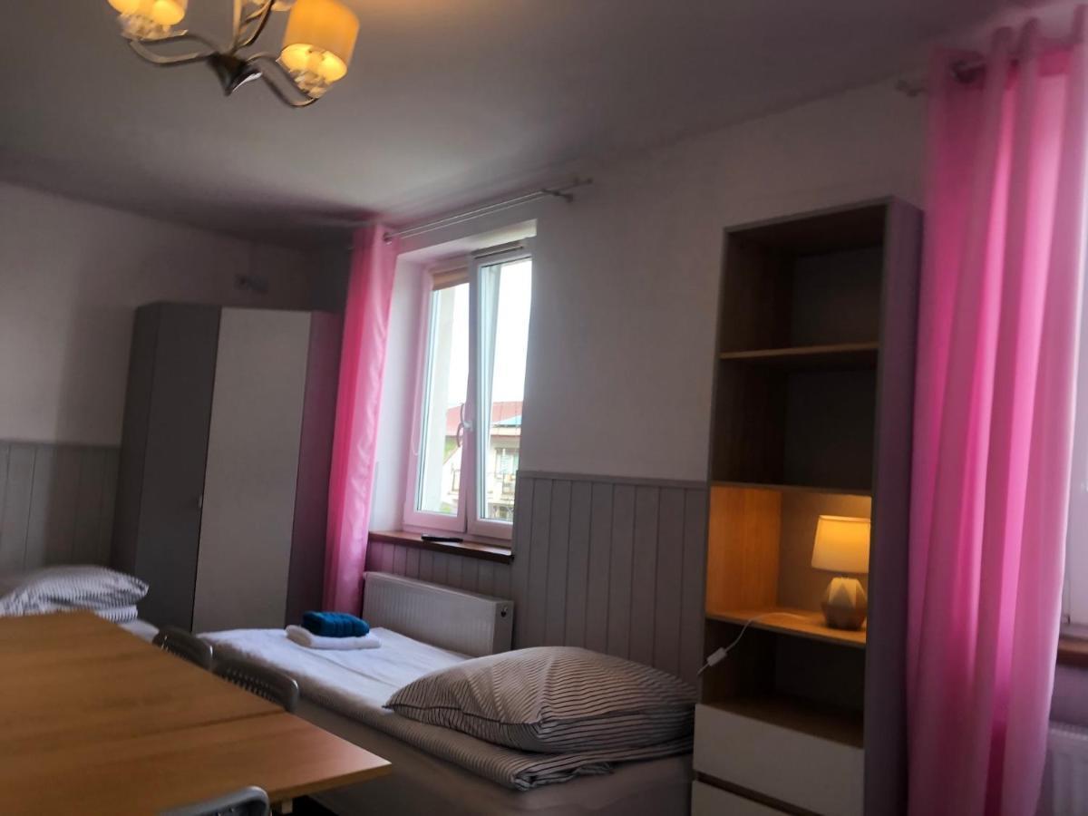Pokoje Goscinne U Znajomej Ujście-Darłowskie Exterior foto