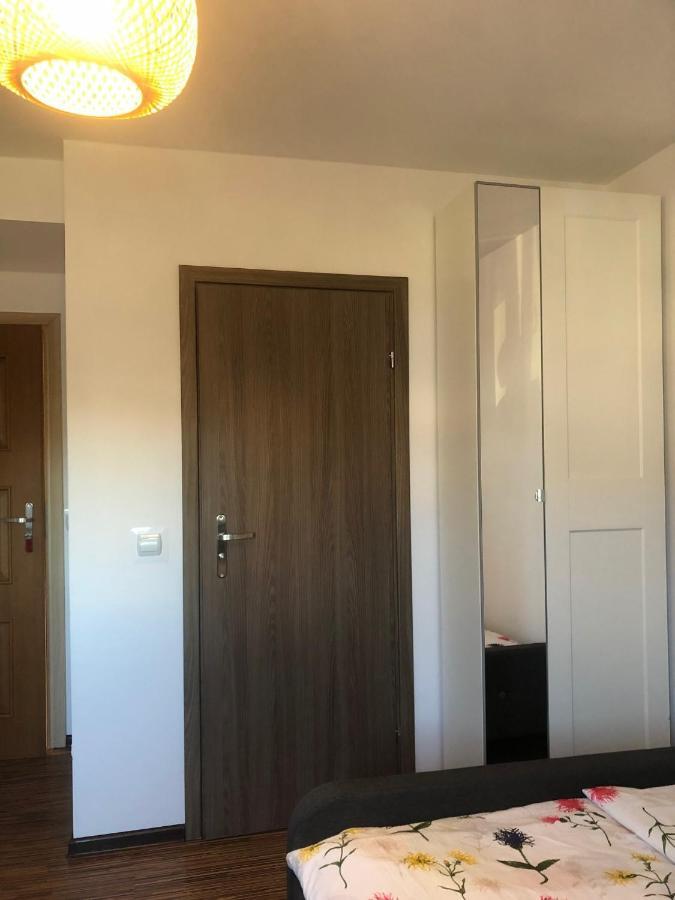 Pokoje Goscinne U Znajomej Ujście-Darłowskie Exterior foto