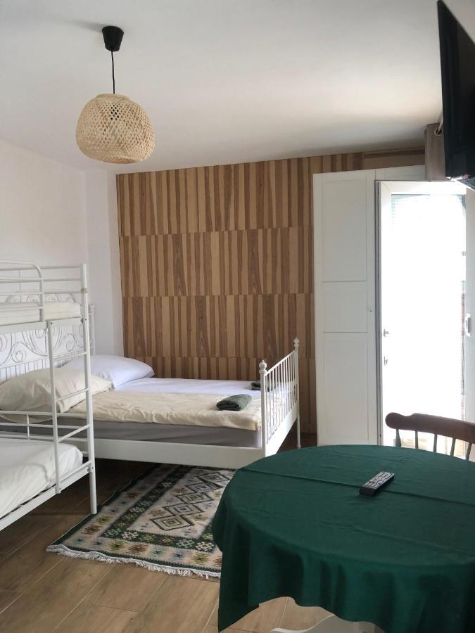 Pokoje Goscinne U Znajomej Ujście-Darłowskie Exterior foto