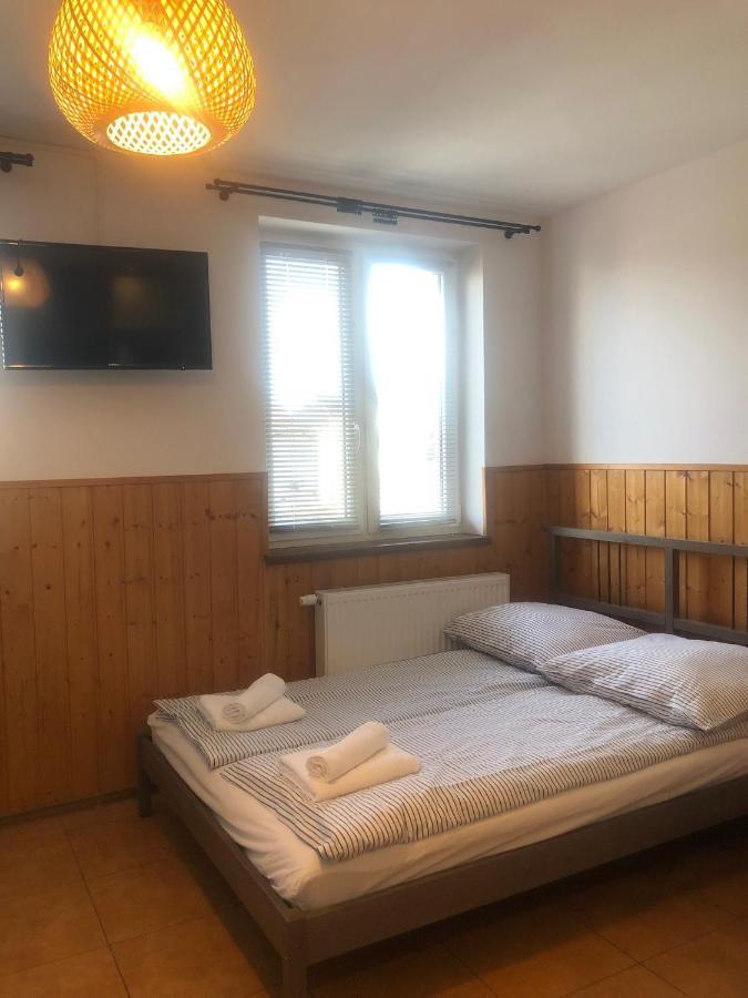 Pokoje Goscinne U Znajomej Ujście-Darłowskie Exterior foto